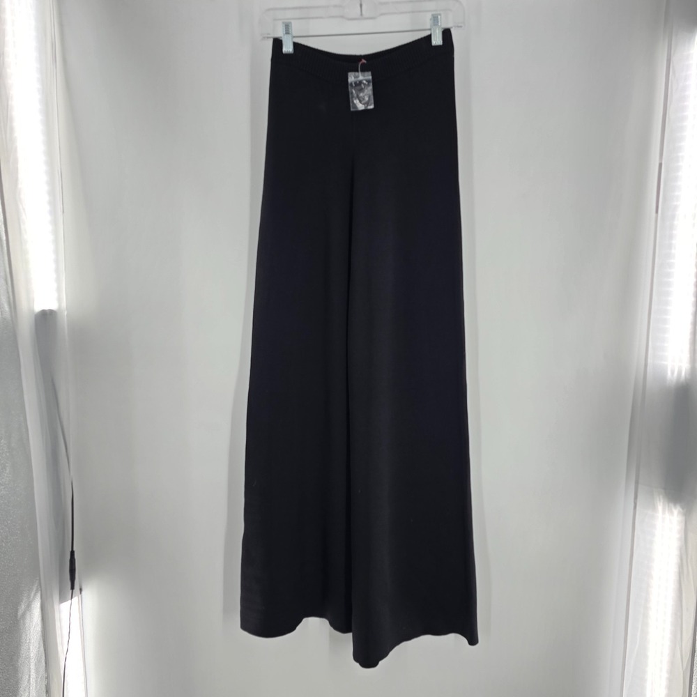 STAUD black Knit Pants With Crochet Flowers on the Back Wide‎ Leg Sz XS NWOT